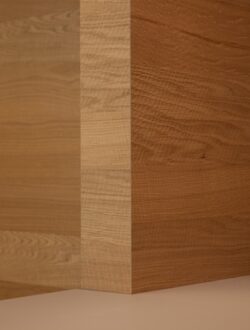 martijn_pekelharing_meester_meubelmaker_praktijk_zaagruweeiken_betonplex9