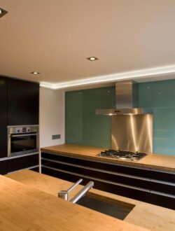 martijn_pekelharing_meester_meubelmaker_woonboot3